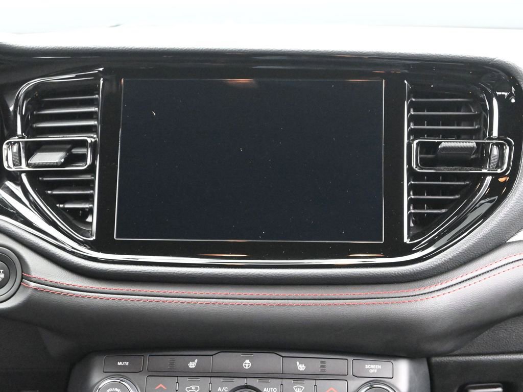 Used 2025 Dodge Durango GT image 28