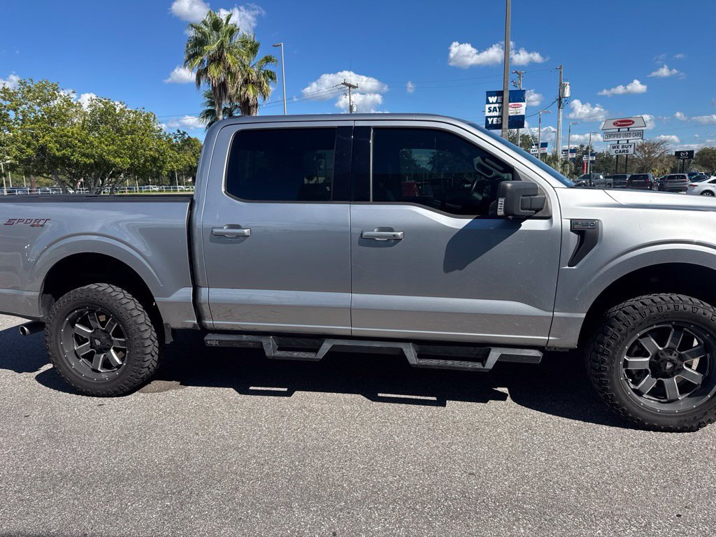 Used 2022 Ford F150 XLT w/ Equipment Group 302A High AWD/4WD image 4
