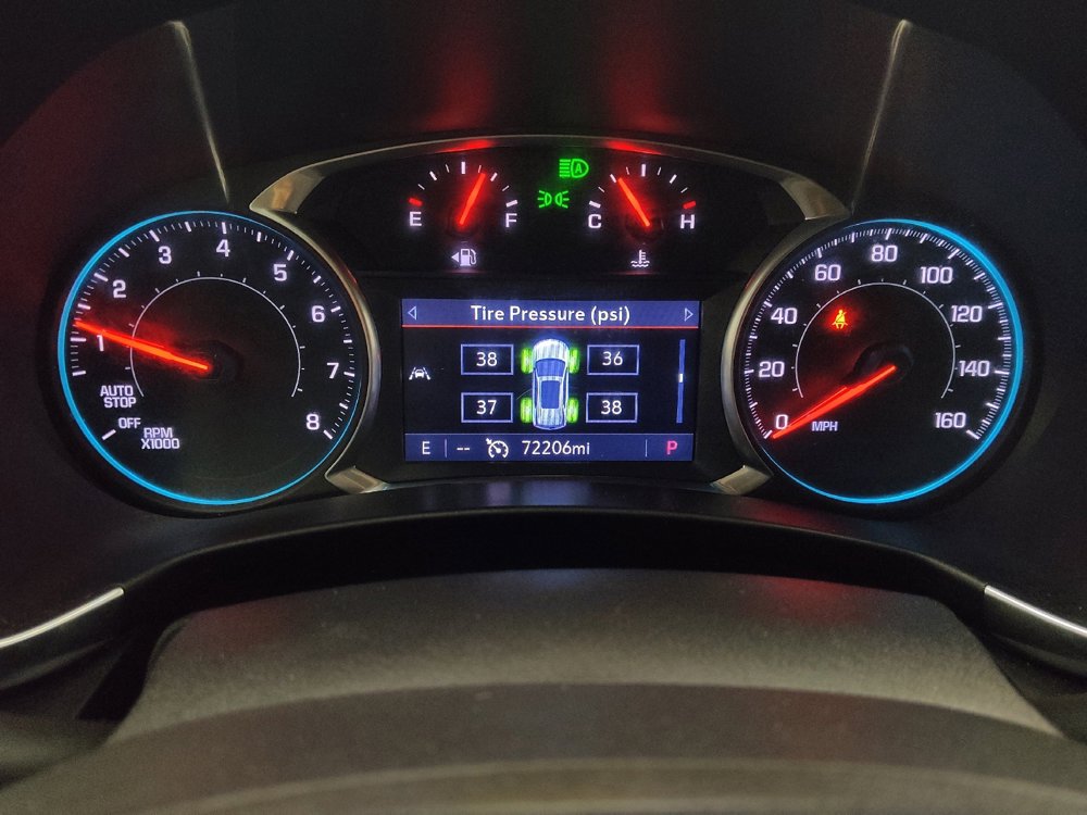 Used 2020 Chevrolet Equinox Premier w/ LPO, Cargo Package image 23