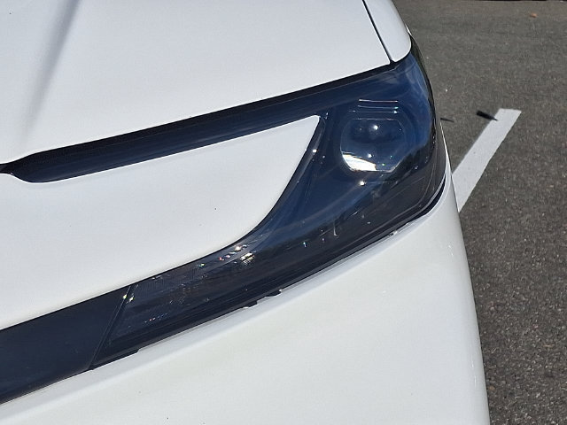 Used 2025 Toyota Camry LE FWD image 9