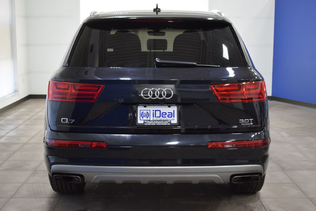 Used 2017 Audi Q7 3.0T Premium Plus image 3