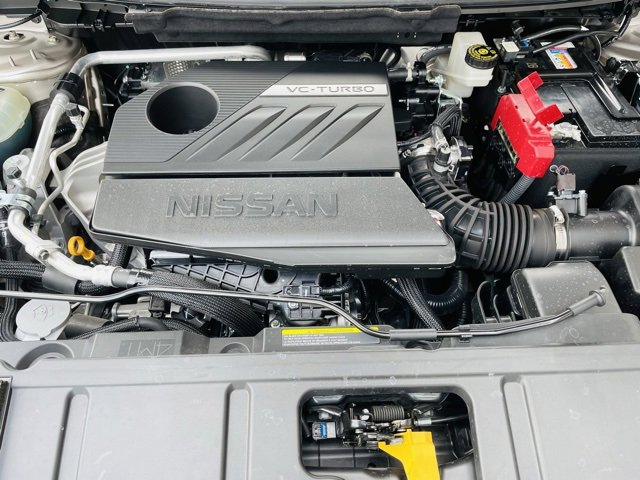 Used 2024 Nissan Rogue Platinum w/ Platinum Premium Package image 31