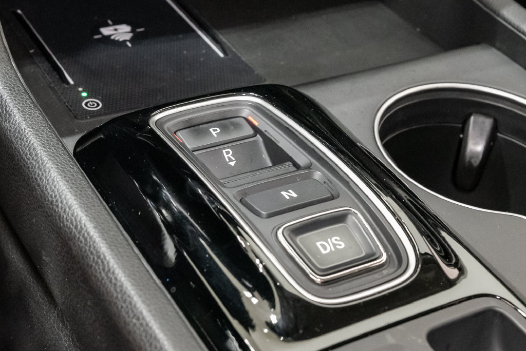 Used 2025 Honda Pilot EX-L image 24
