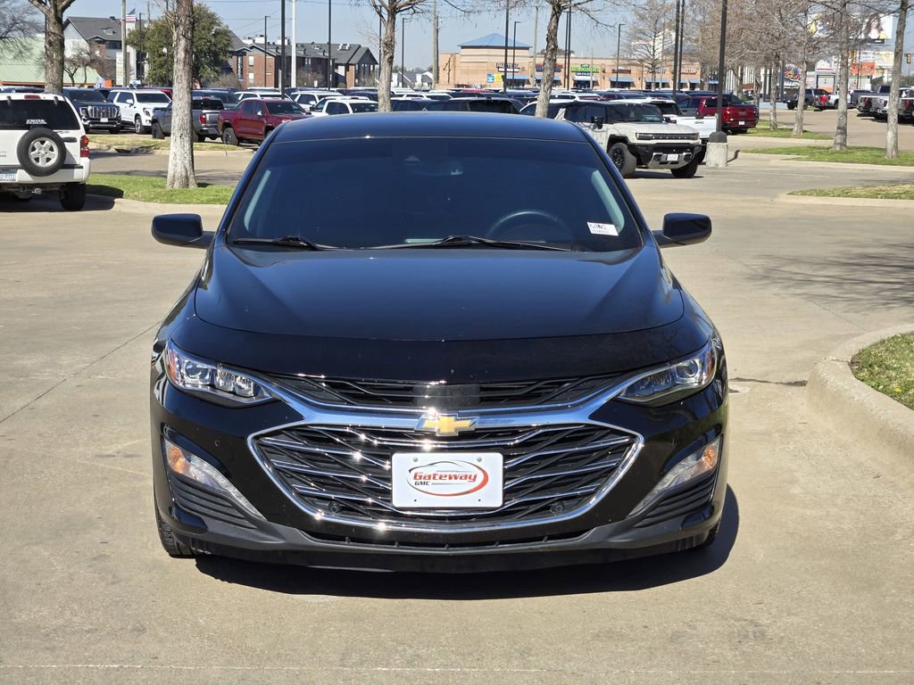 Used 2024 Chevrolet Malibu LT image 3