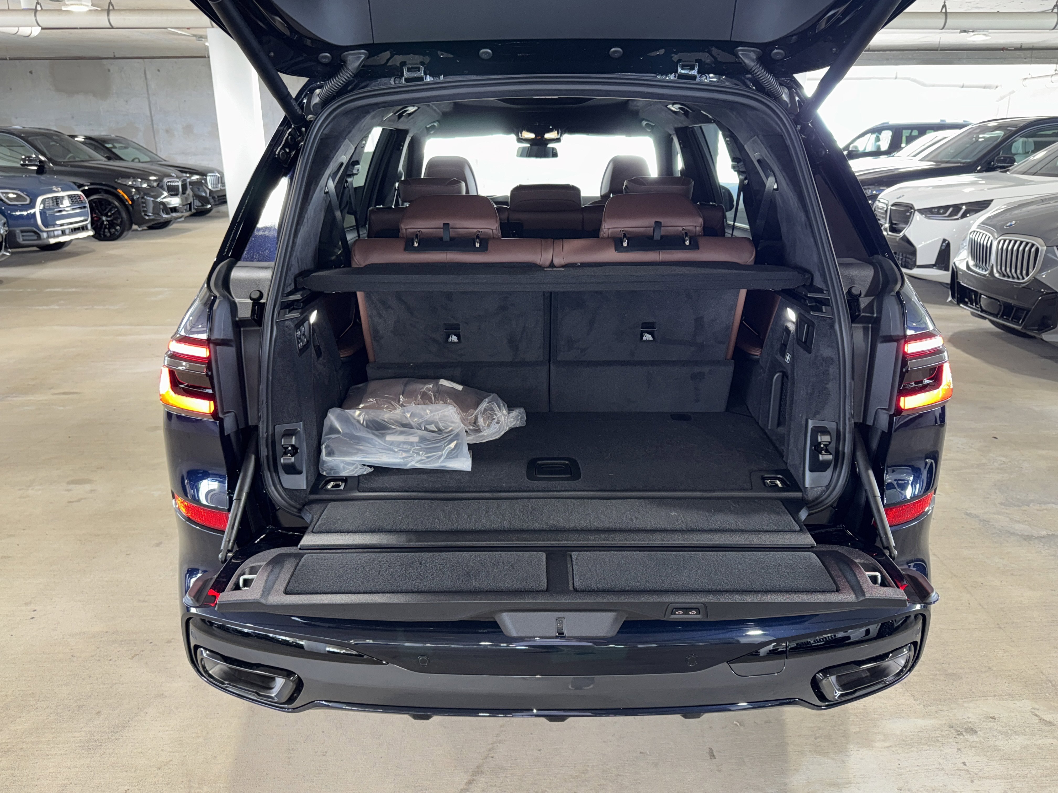 New 2026 BMW X7 xDrive40i w/ M Sport Package image 12
