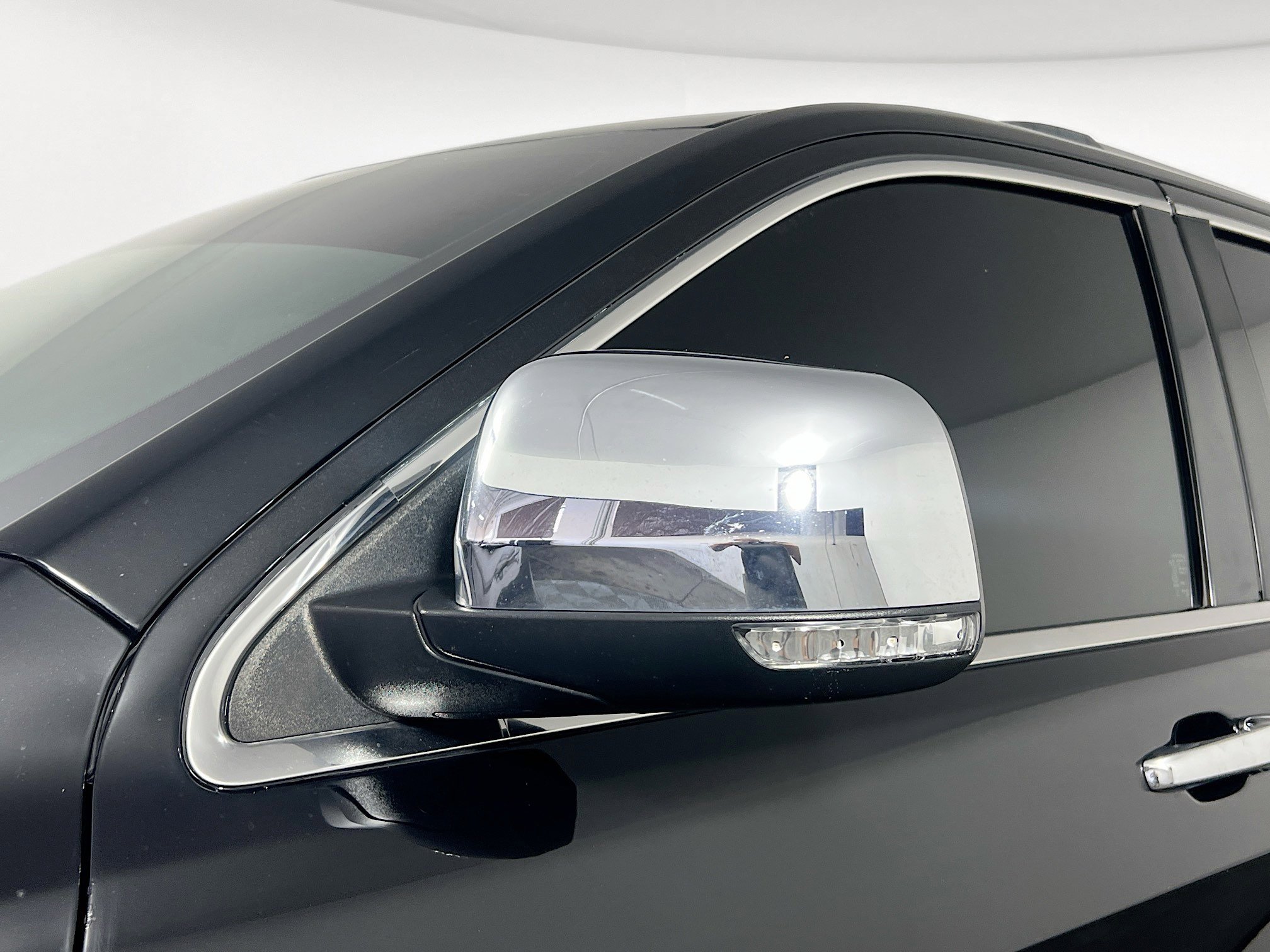 Used 2022 Jeep Grand Cherokee Limited image 12