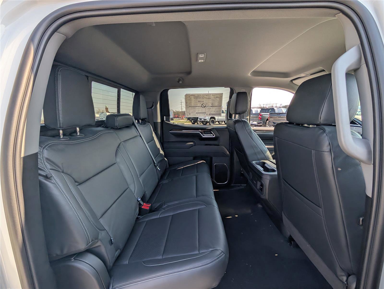 New 2026 Chevrolet Silverado 1500 RST AWD/4WD image 9