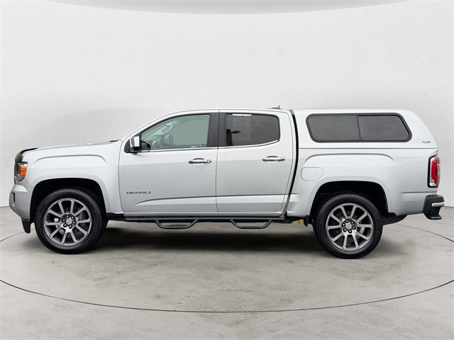 Used 2018 GMC Canyon Denali image 2