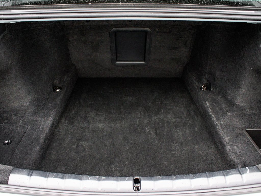 Used 2025 BMW 740i xDrive image 47