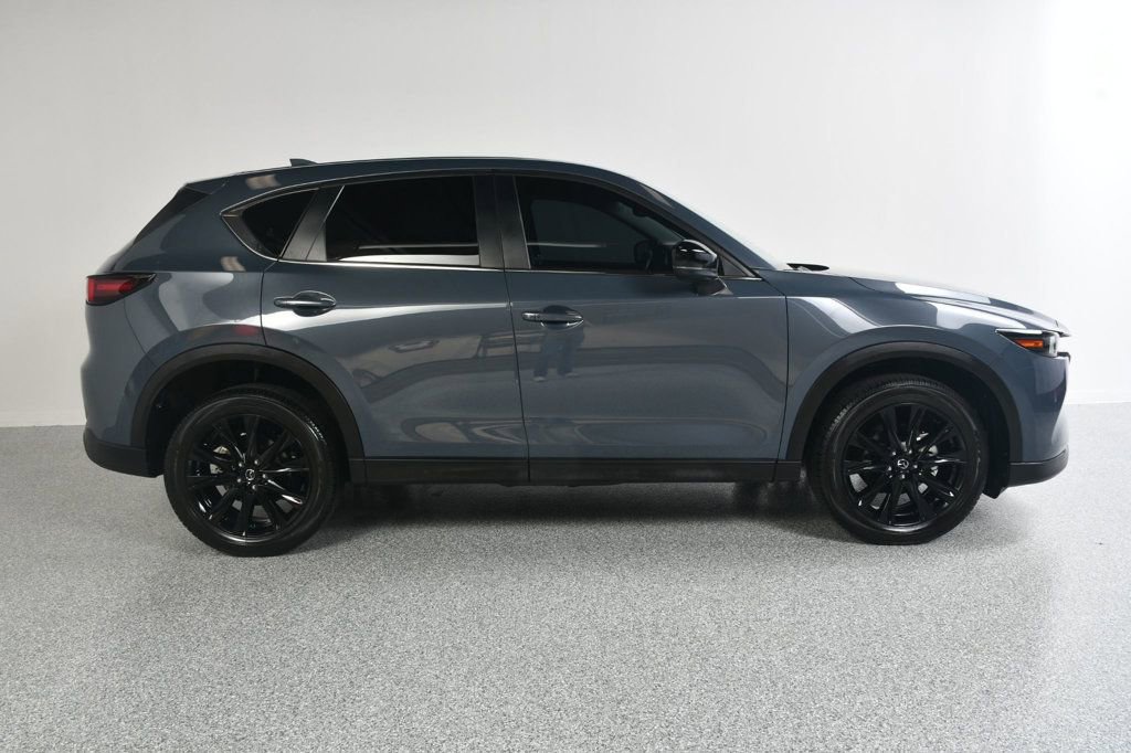 Used 2022 MAZDA CX-5 Carbon Edition image 3