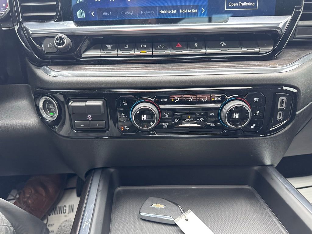 Used 2024 Chevrolet Silverado 3500 LTZ w/ LTZ Premium Package image 19