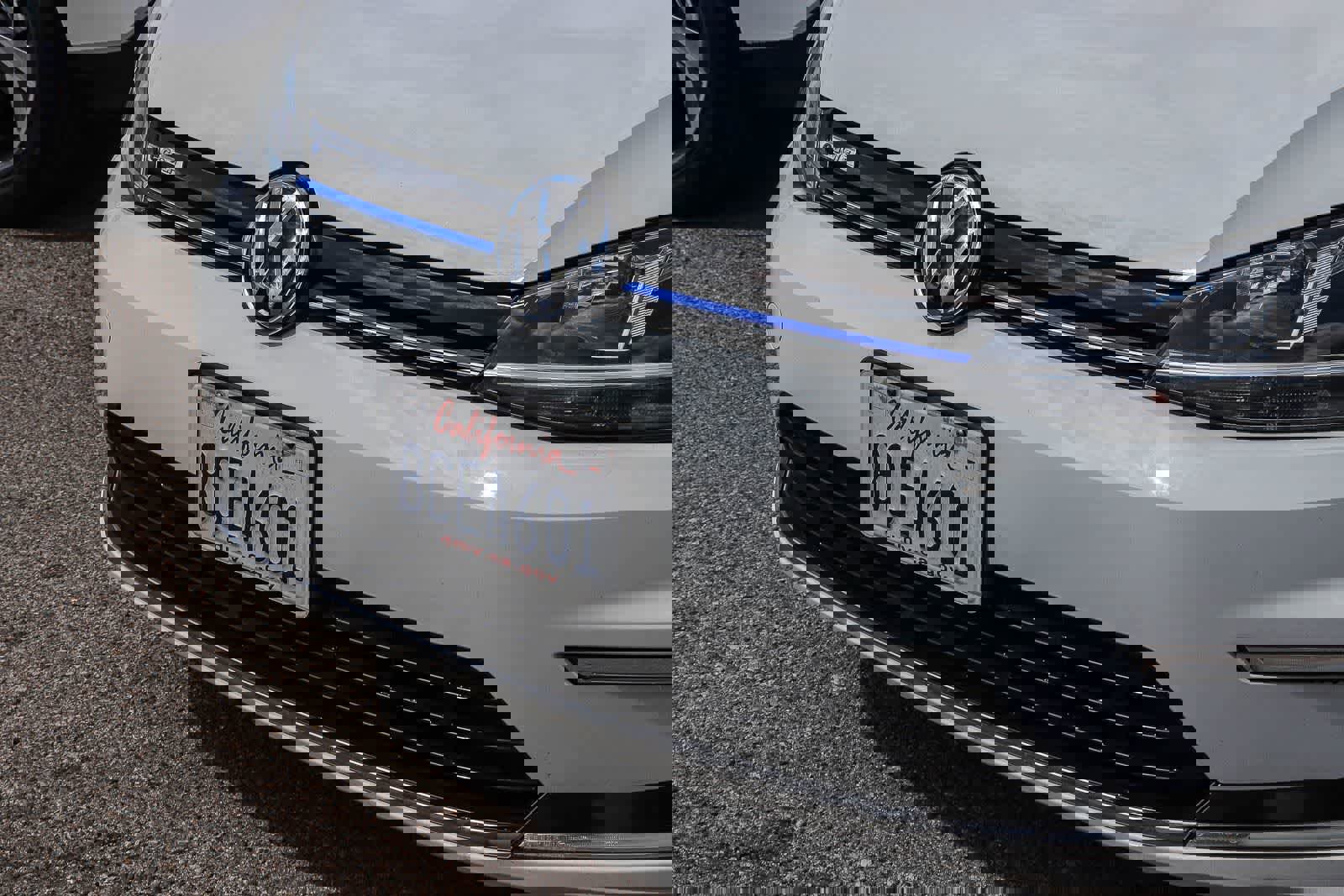 Used 2017 Volkswagen e-Golf SE image 11