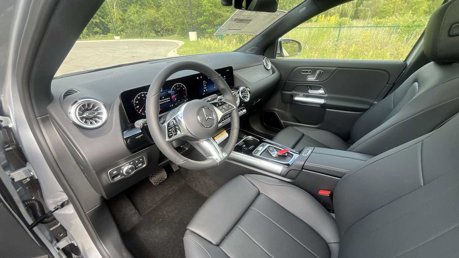 New 2026 Mercedes-Benz GLA 250 4MATIC image 14
