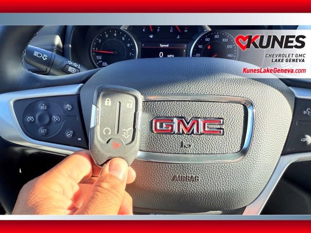 Used 2024 GMC Terrain SLT image 52