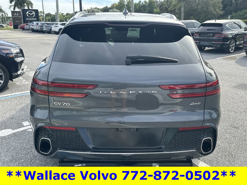 Used 2022 Genesis GV70 2.5T w/ Advanced Package image 7