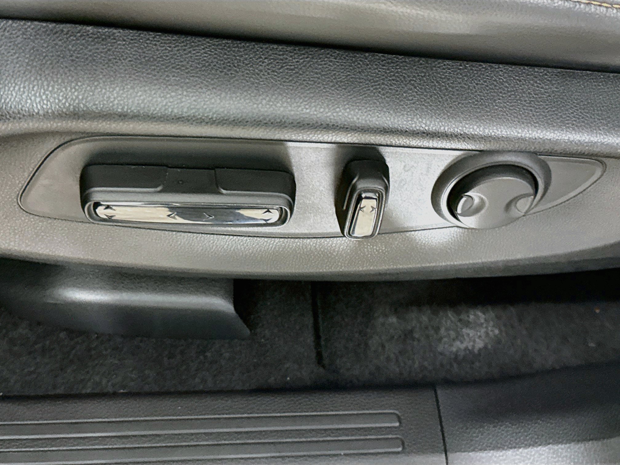 Certified 2025 Honda CR-V Sport Touring image 24