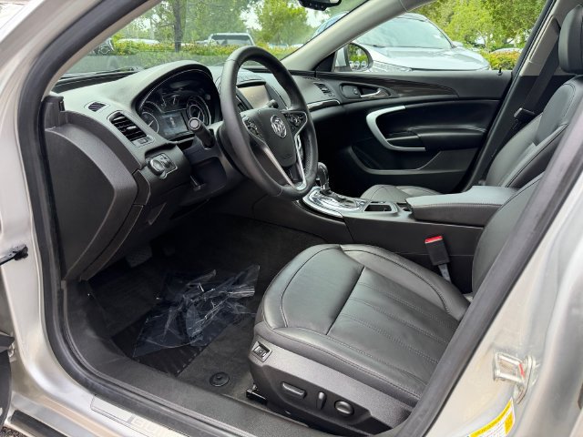 Used 2016 Buick Regal Premium w/ Driver Confidence Package #1 FWD image 12