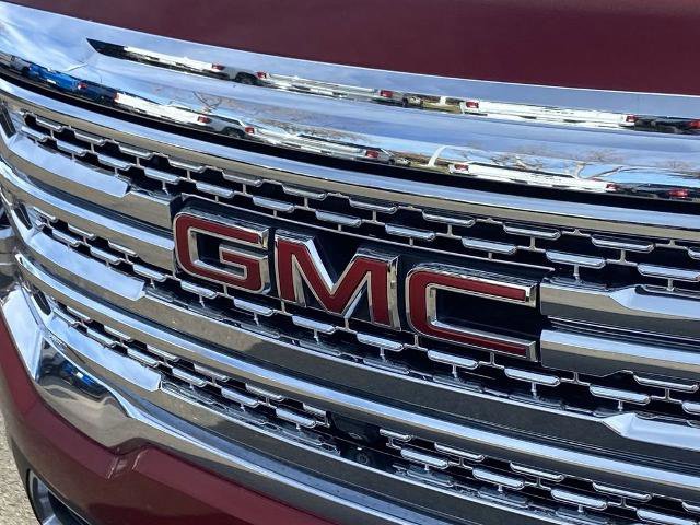 Certified 2023 GMC Acadia SLT w/ Technology Package image 26