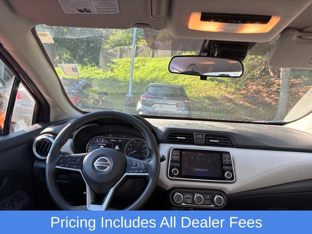 Used 2020 Nissan Versa SV FWD image 7