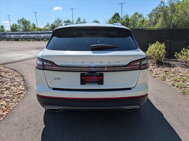 Used 2022 Lincoln Nautilus Reserve w/ Equipment Group 201A AWD/4WD image 4