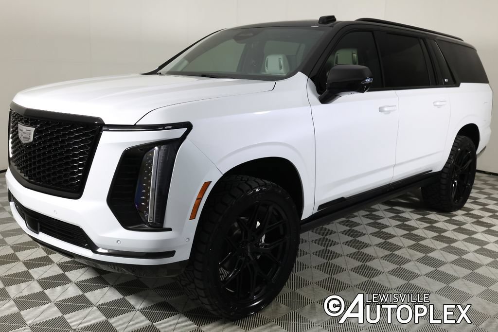 Used 2026 Cadillac Escalade ESV Platinum Sport w/ LPO, ONYX Package AWD/4WD image 9