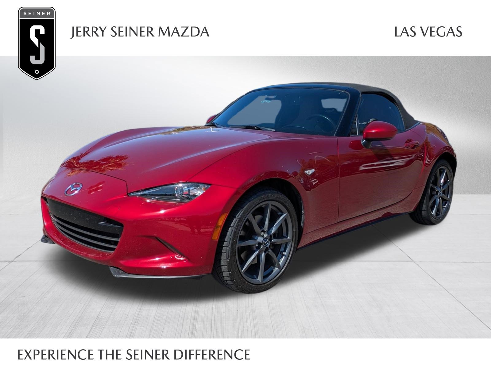 Used 2019 MAZDA MX-5 Miata Grand Touring RWD image 1