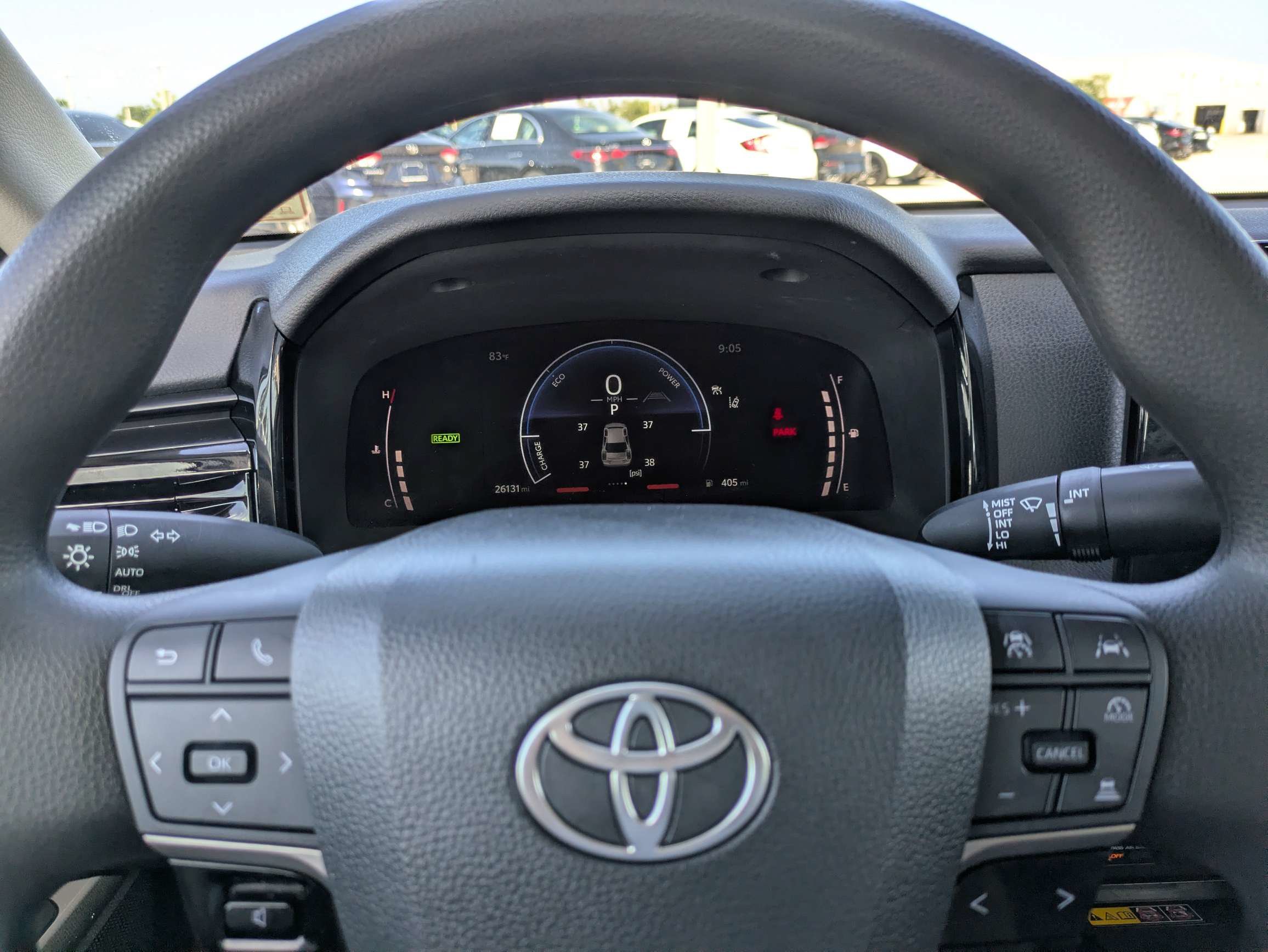 Used 2025 Toyota Camry LE FWD image 30