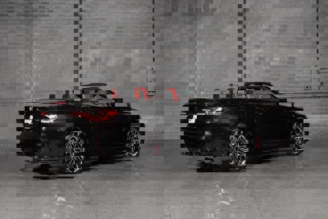 Used 2022 BMW M4 xDrive Competition image 3