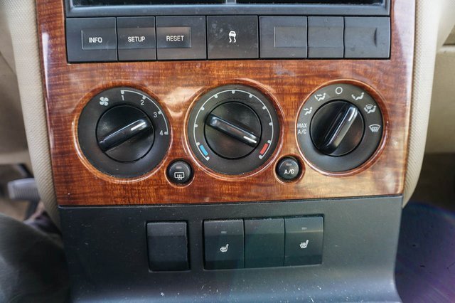 Used 2010 Ford Explorer Eddie Bauer image 14