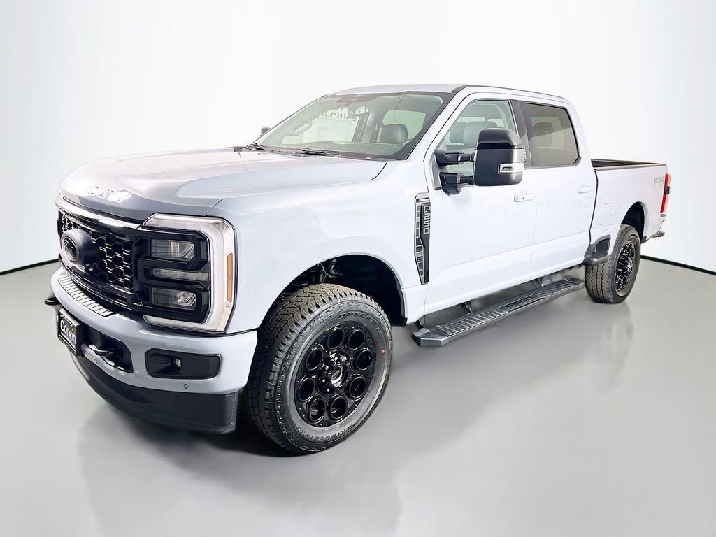 New 2026 Ford F250 Lariat w/ Black Appearance Package image 5