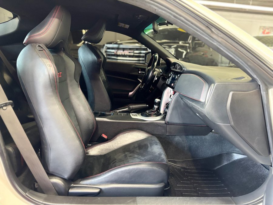 Used 2020 Subaru BRZ Limited RWD image 10