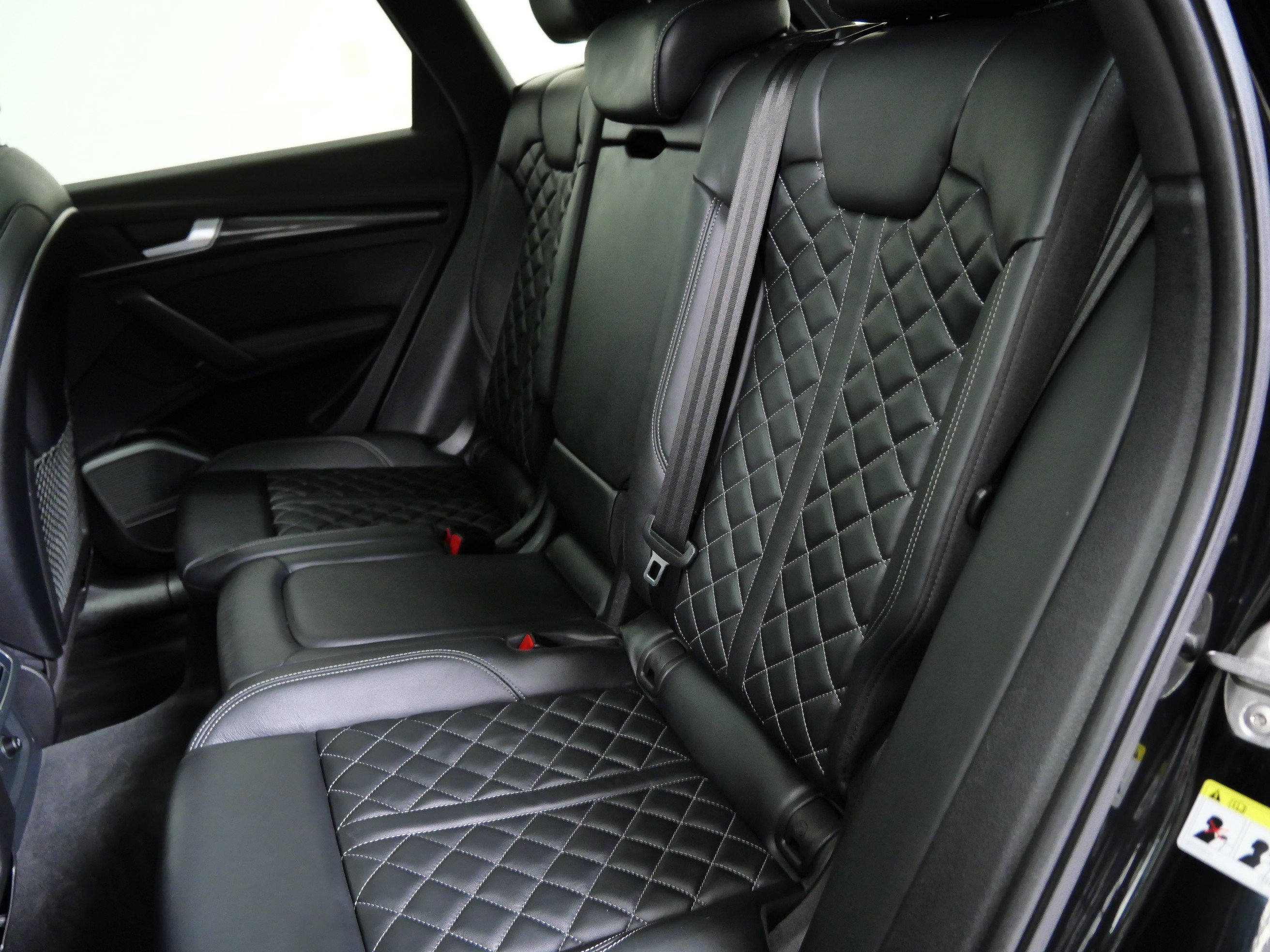 Used 2023 Audi SQ5 Premium Plus w/ Premium Plus Package AWD/4WD image 17