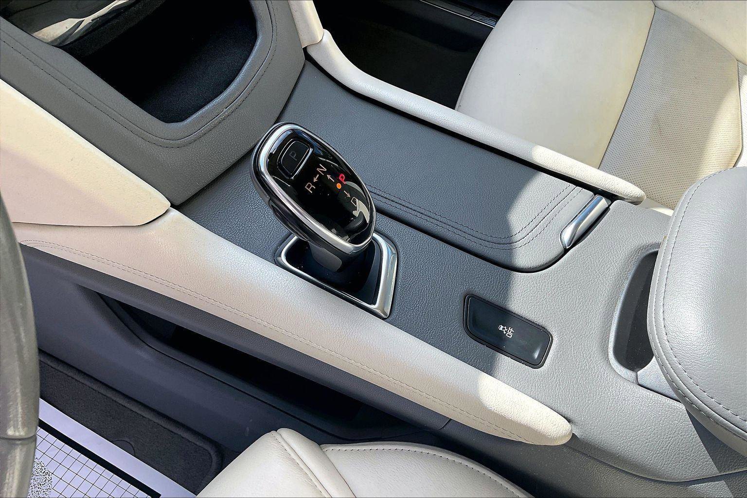 Used 2019 Cadillac XT5 Luxury image 17