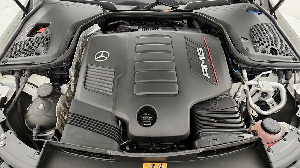 Used 2021 Mercedes-Benz AMG GT 43 image 28