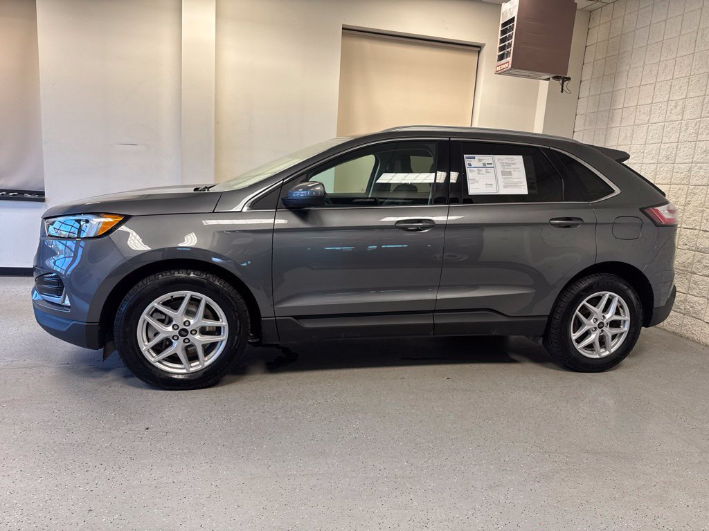 Used 2024 Ford Edge SEL w/ Convenience Package AWD/4WD image 38