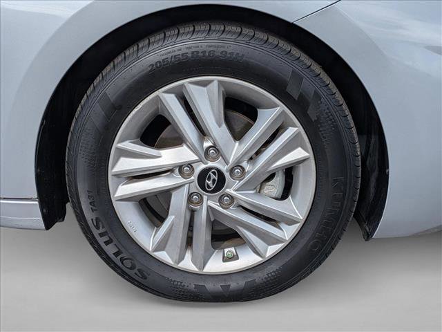 Used 2020 Hyundai Elantra Value Edition w/ Cargo Package (C1) image 21