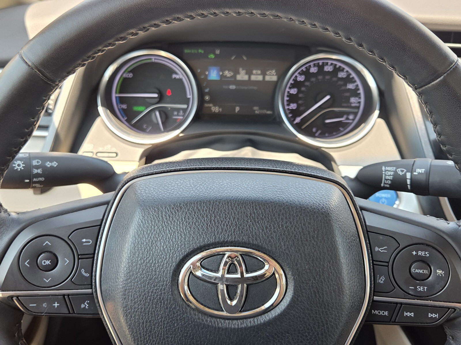Used 2018 Toyota Camry XLE w/ Audio Package FWD image 19