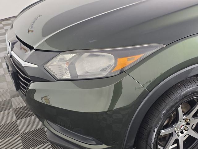 Used 2018 Honda HR-V LX image 46