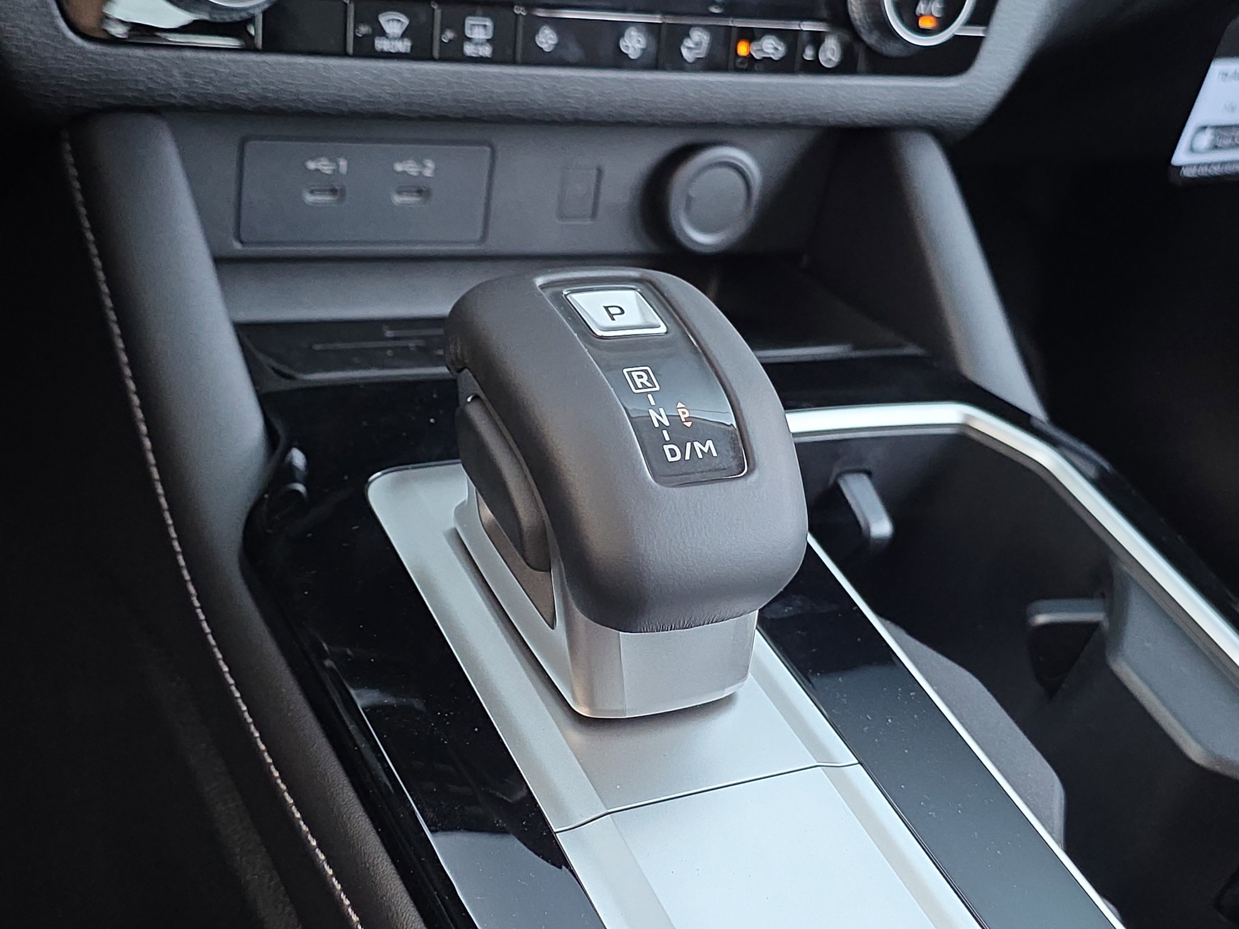 New 2026 Mitsubishi Outlander SE image 21