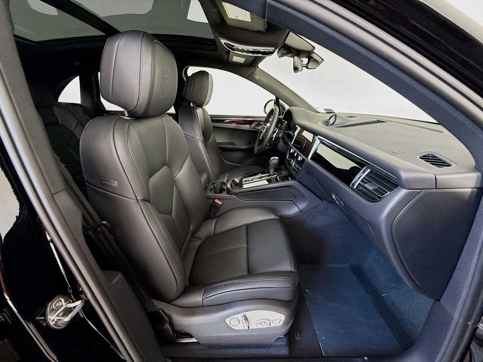 New 2026 Porsche Macan S AWD/4WD image 49