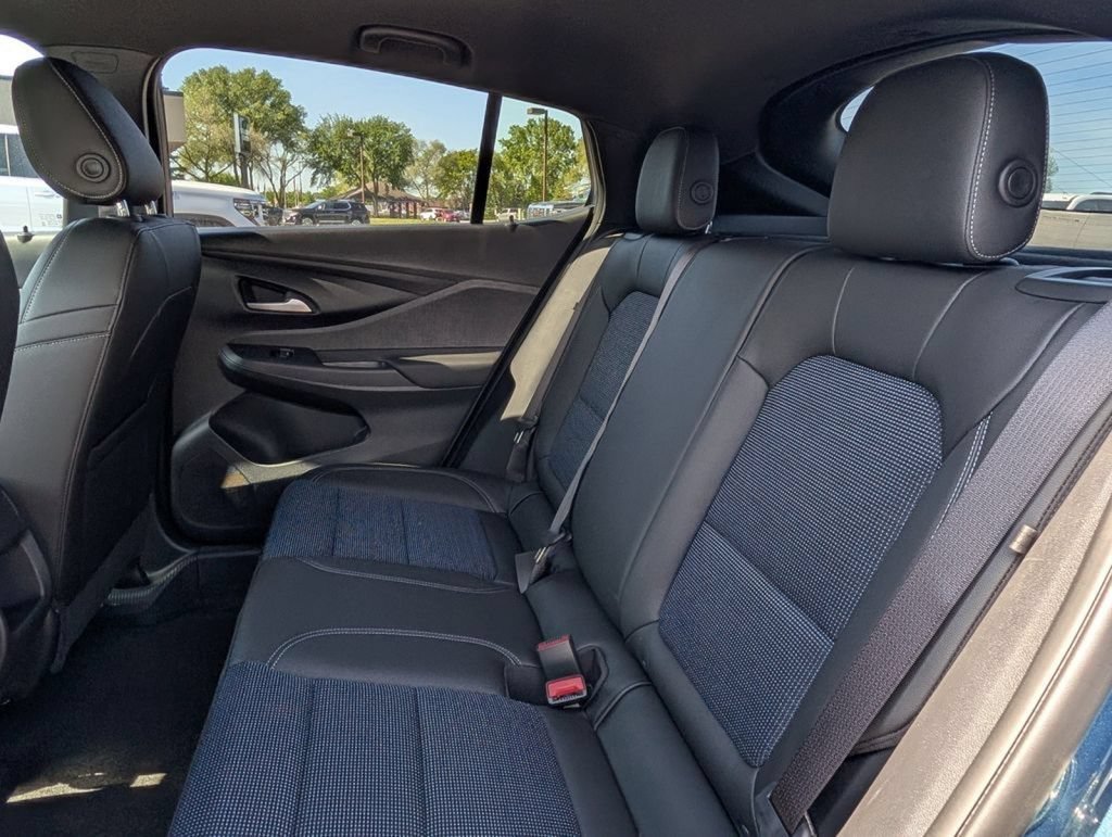 New 2026 Buick Envista Preferred w/ Convenience I Package FWD image 31