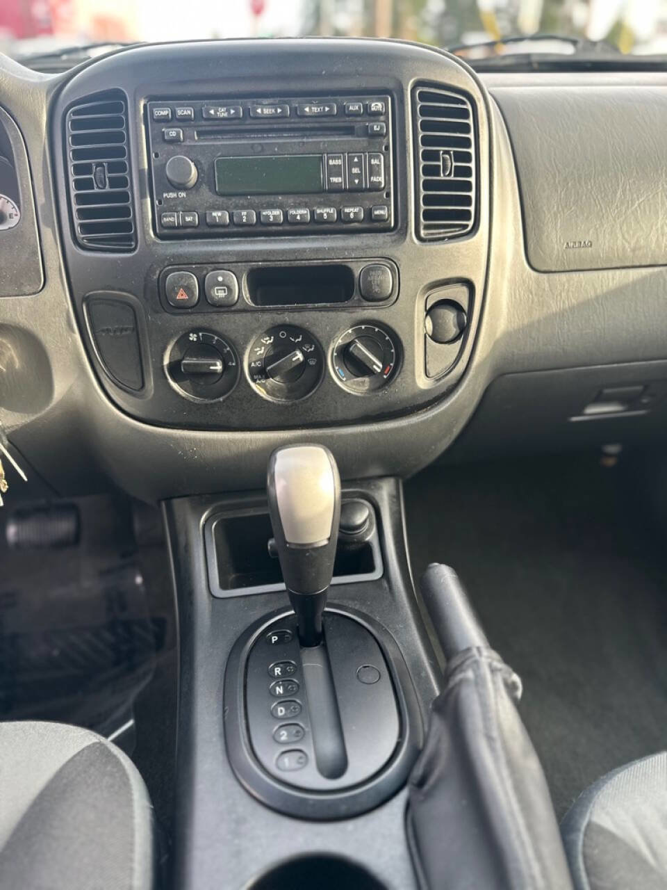 Used 2006 Ford Escape XLS image 15