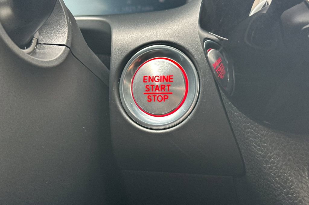 Certified 2025 Acura ADX AWD image 23