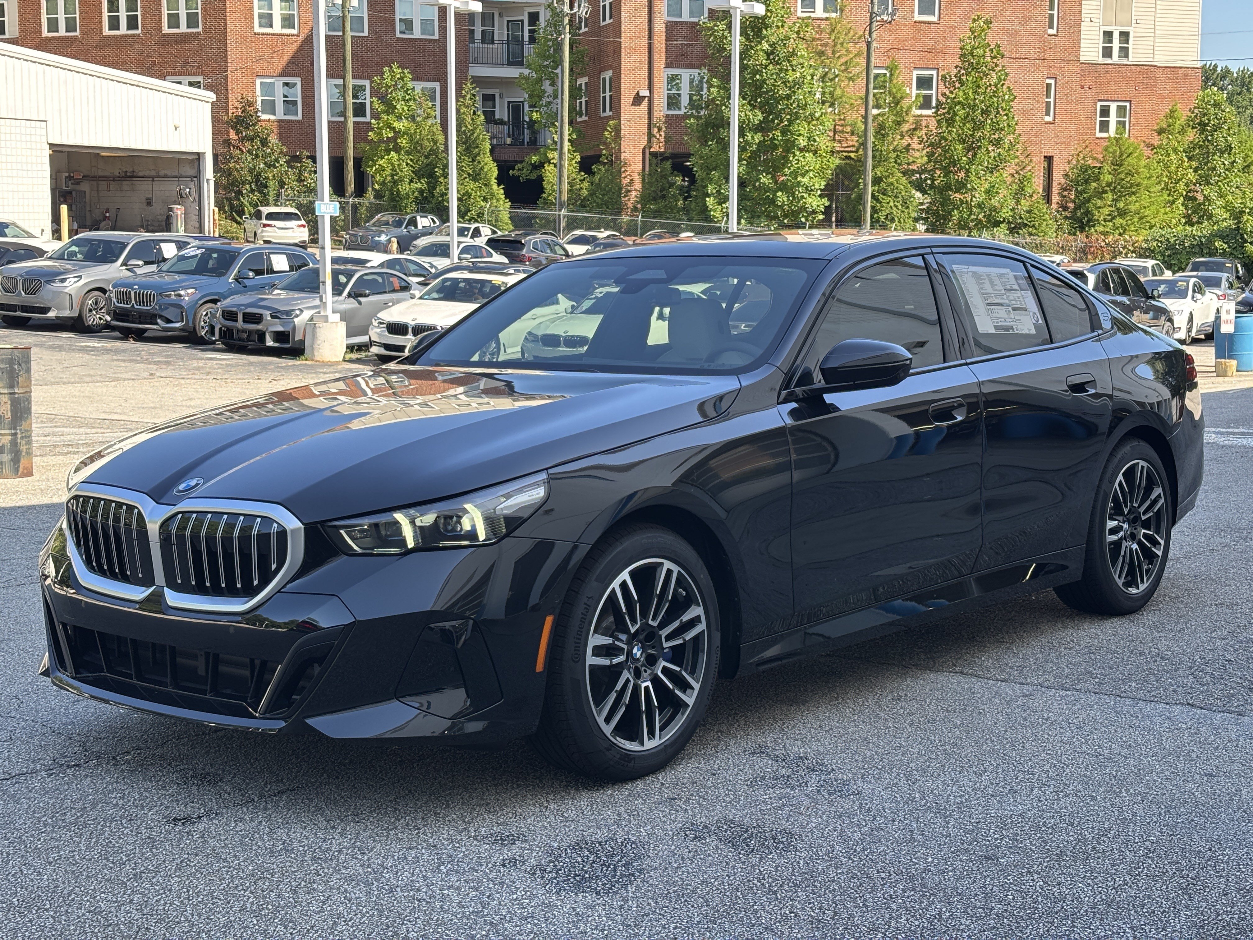 Used 2027 BMW 530i w/ M Sport Package