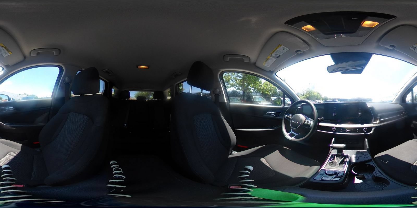 Used 2025 Kia Sportage LX FWD image 37