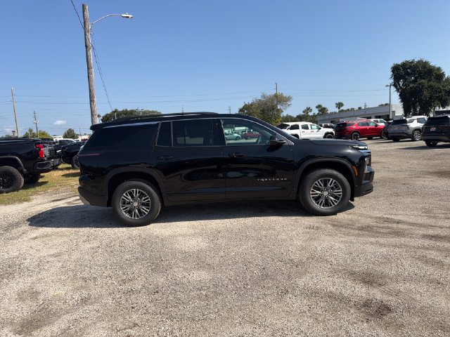 New 2027 Chevrolet Traverse LT w/ Driver Confidence Package FWD image 16