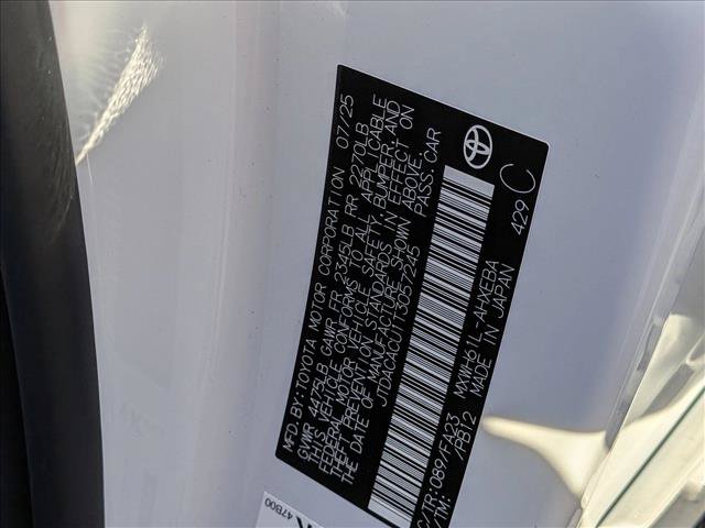New 2026 Toyota Prius Plug-In Hybrid FWD image 16