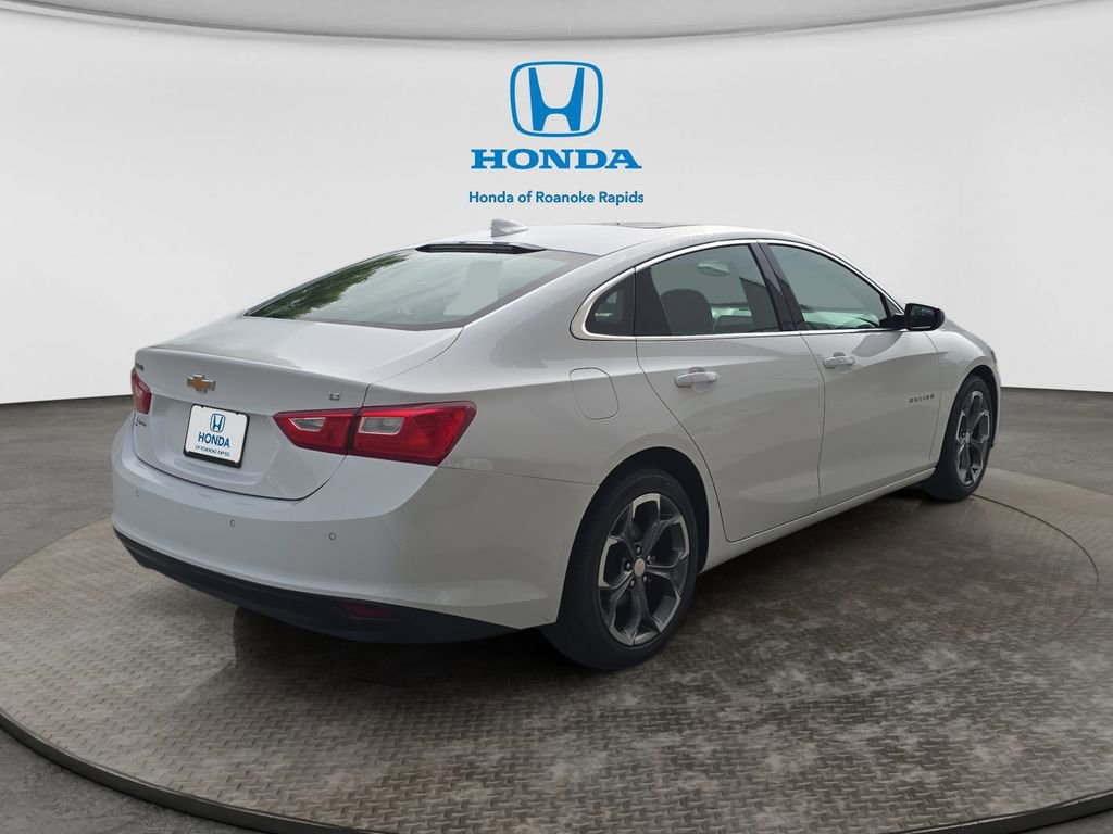 Used 2024 Chevrolet Malibu LT FWD image 5