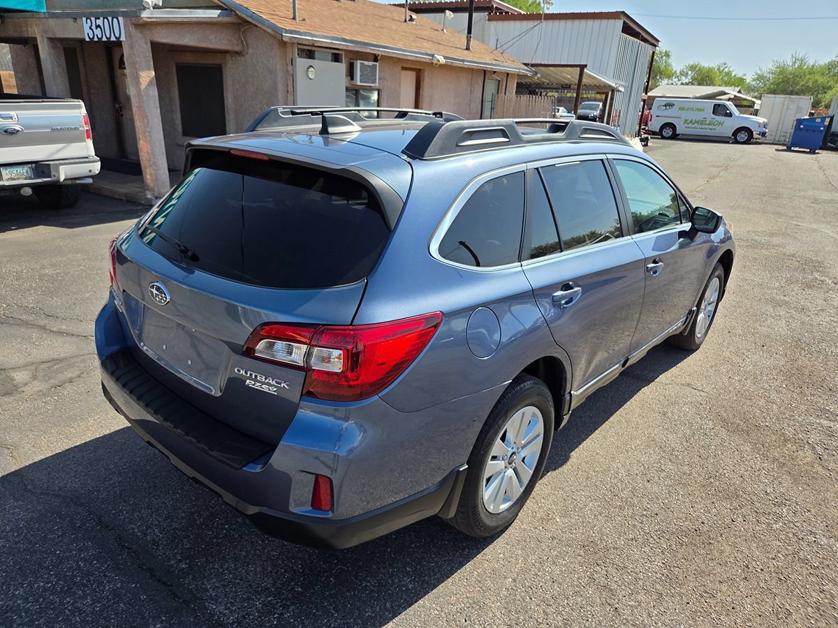 Used 2017 Subaru Outback 2.5i Premium w/ Popular Package #2 AWD/4WD image 7