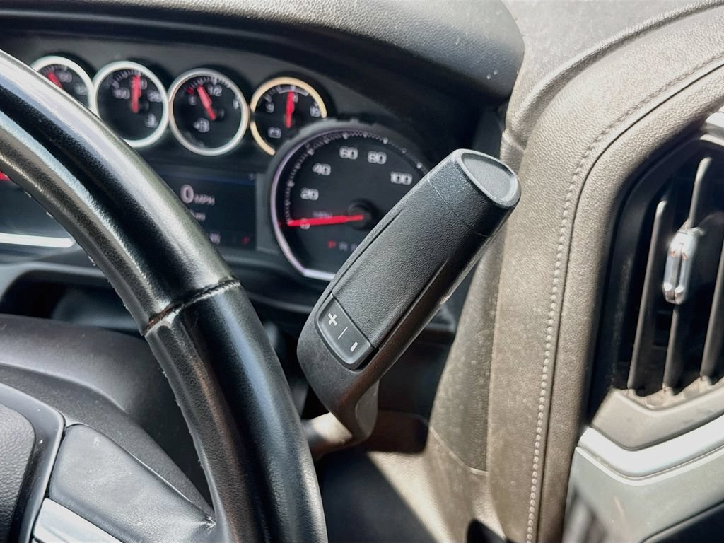 Used 2023 Chevrolet Silverado 2500 LT w/ Convenience Package AWD/4WD image 17